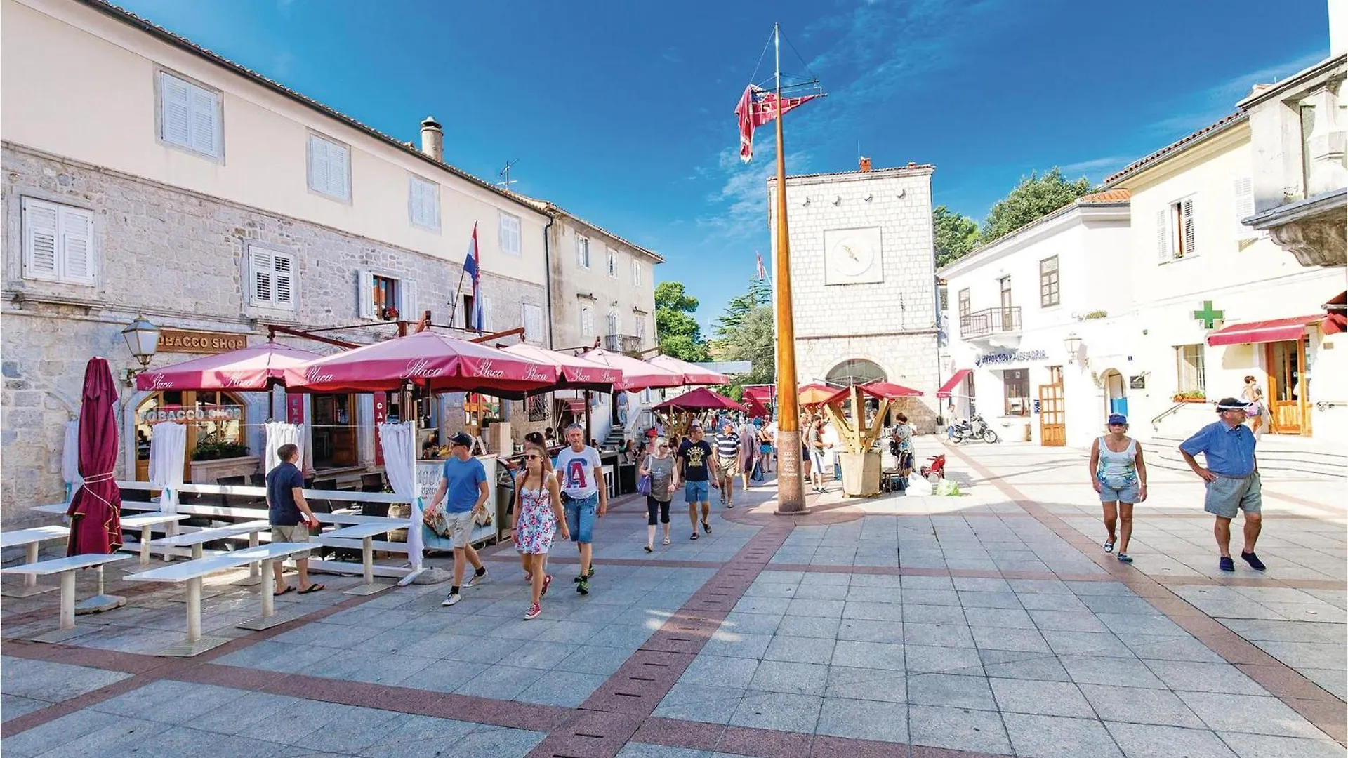 2 Bedroom Nice Apartment In Skrbcici Croatia